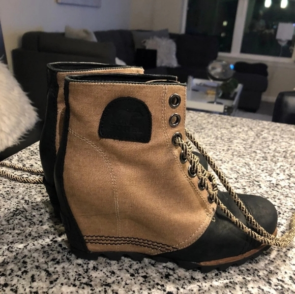 Sorel Lexie Wedge Boots 7 Joan of Arctic - Picture 3 of 4